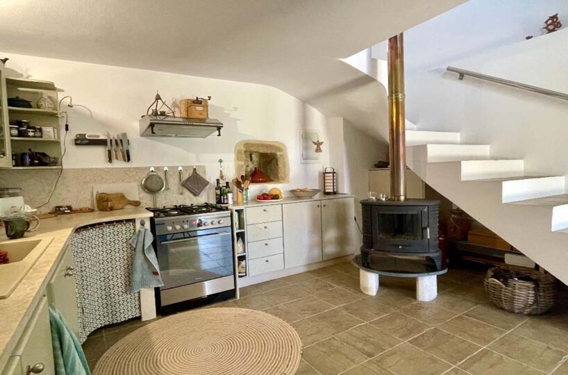 Country-Style-Kitchen