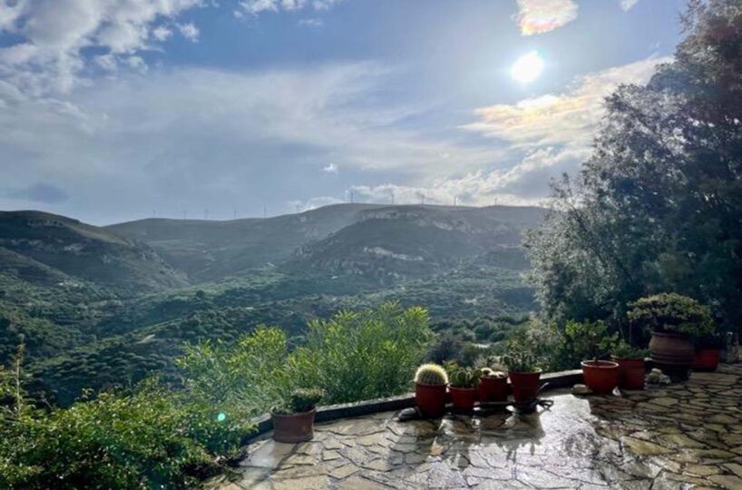 Country-Style-Mountain-View