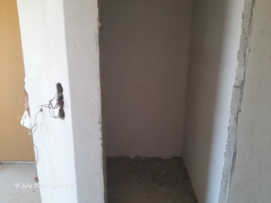 Second-Floor-Sea-View-Storage