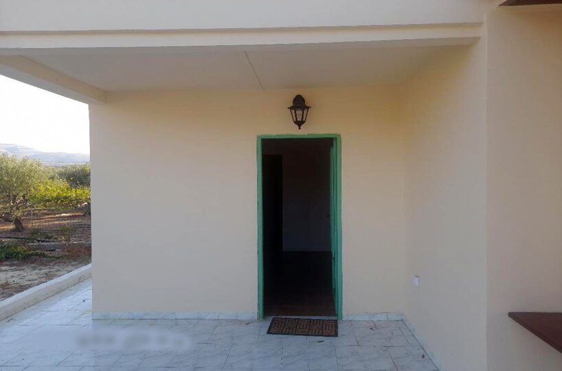 Villa-Petras-Sitia-Kitchen-Door
