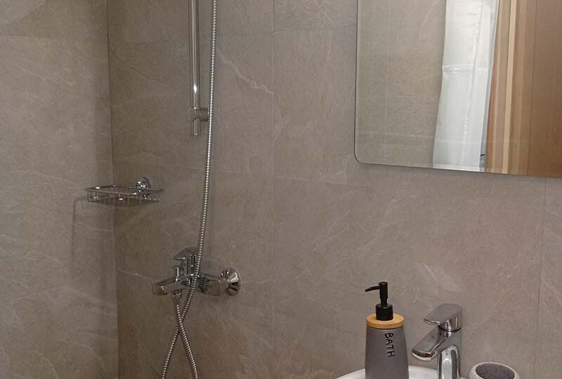 Kimourgiotis-Cottage-Bathroom