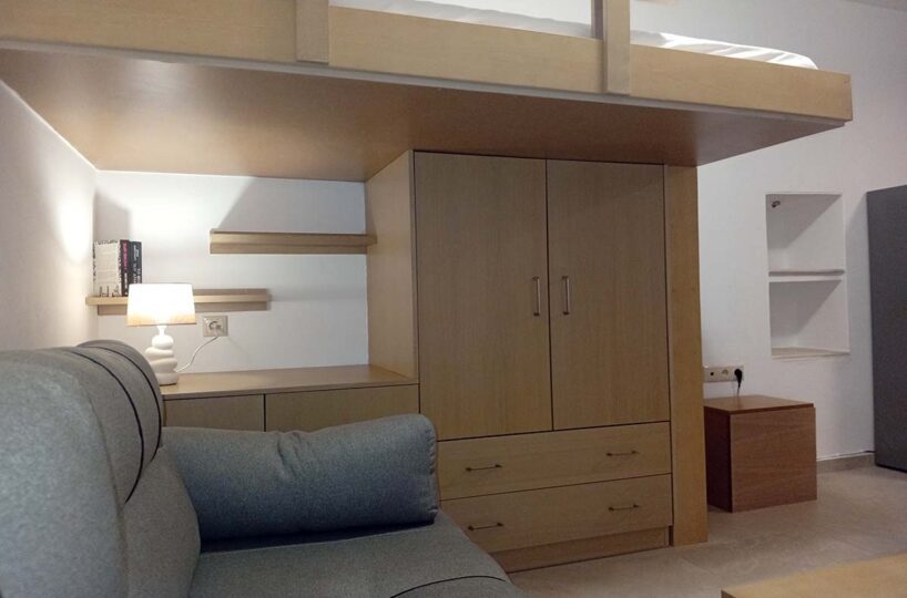 Kimourgiotis-Cottage-Sofa