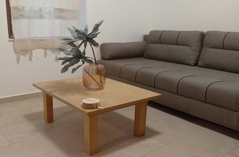 Kimourgiotis-Cottage-Sofabed