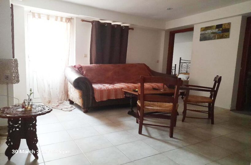 Ktirio-3orofoi-Sofa-1