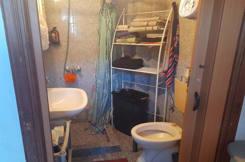 Diplokatoikia-Piskokefalo-Toilet