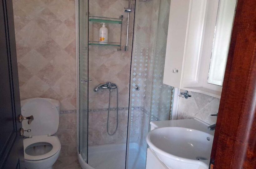 First-Floor-Two-Bedroom-Shower
