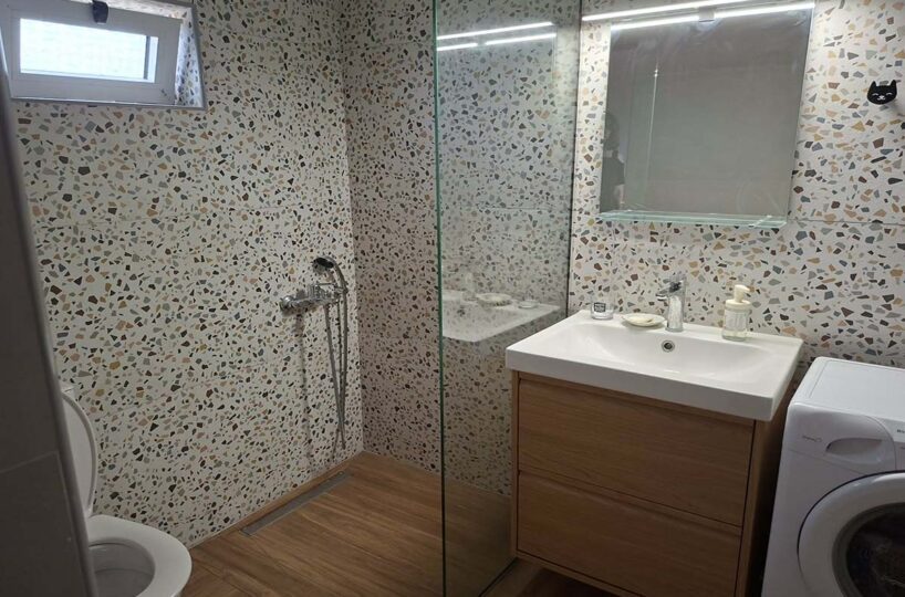 Detached-House-Sea-View-Bathroom