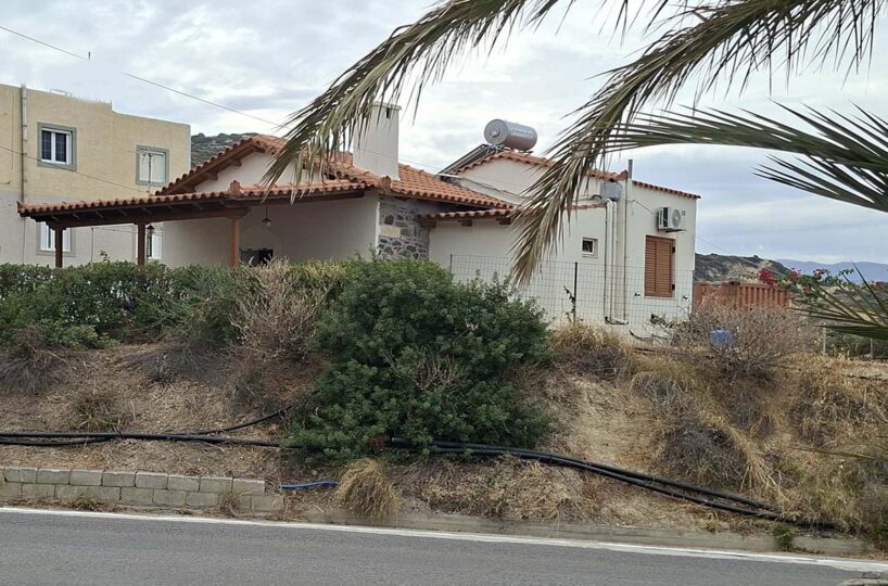 Detached-House-Sea-View-Building