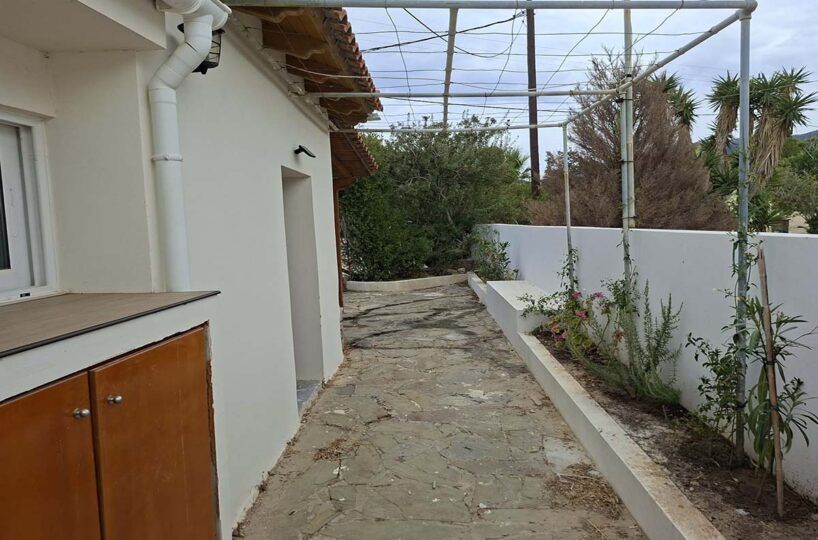 Detached-House-Sea-View-Patio