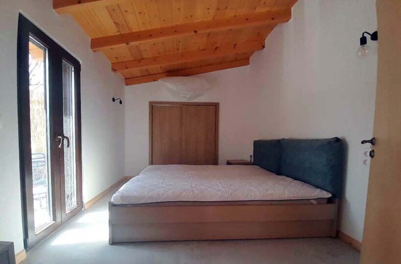 Farm-Cottage-Country-Side-Bedroom