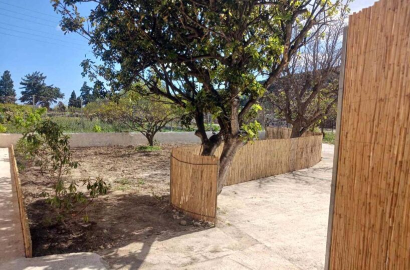 Farm-Cottage-Country-Side-Fence