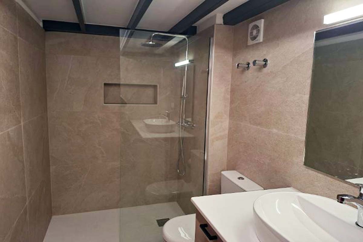 Lux-Sitia-Center-Ground-Floor-Bathroom