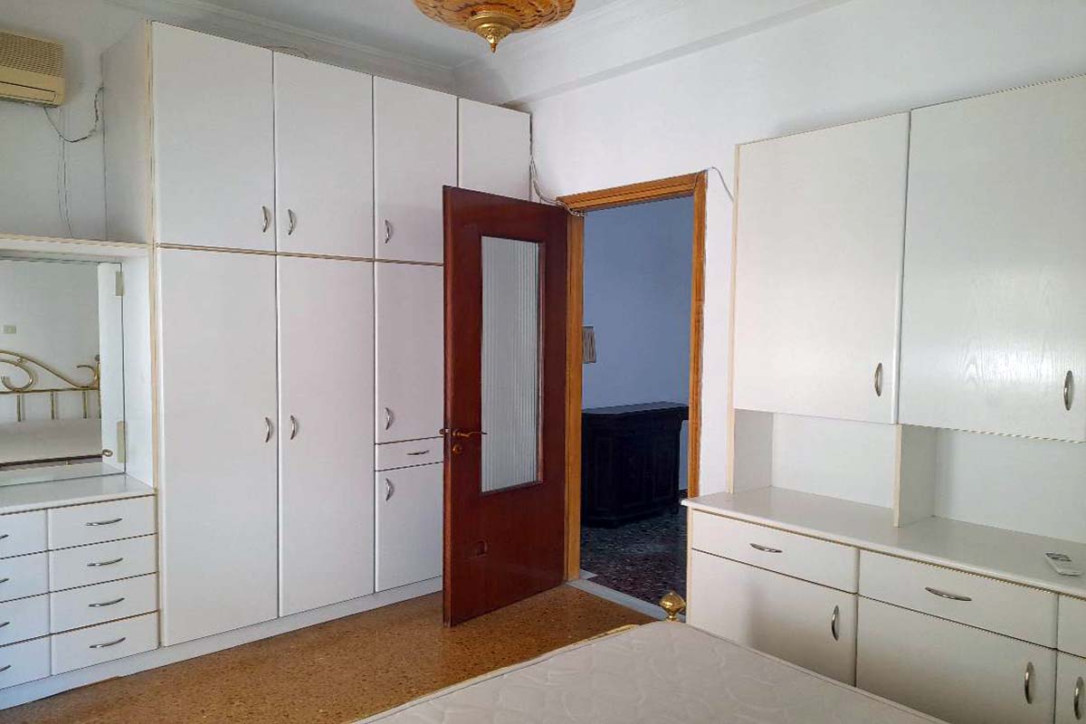 Three-Floors-Wardrobes